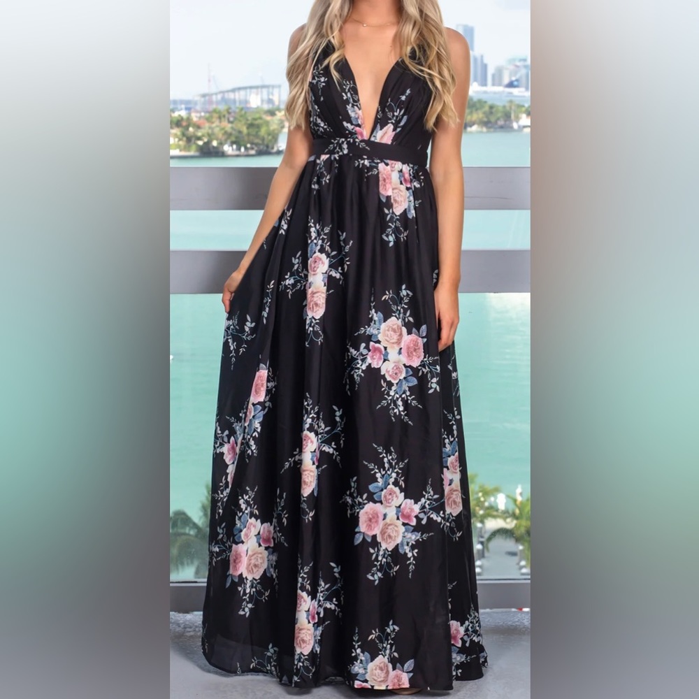 NWT Floral Black Maxi Dress